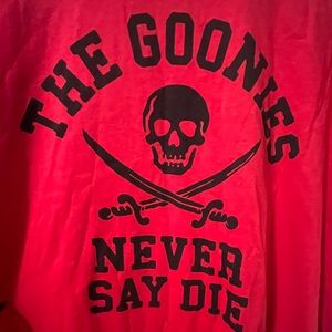 Ripple Junction Mens Med Red “The Goonies Never Say Die” T-Shirt NWOT